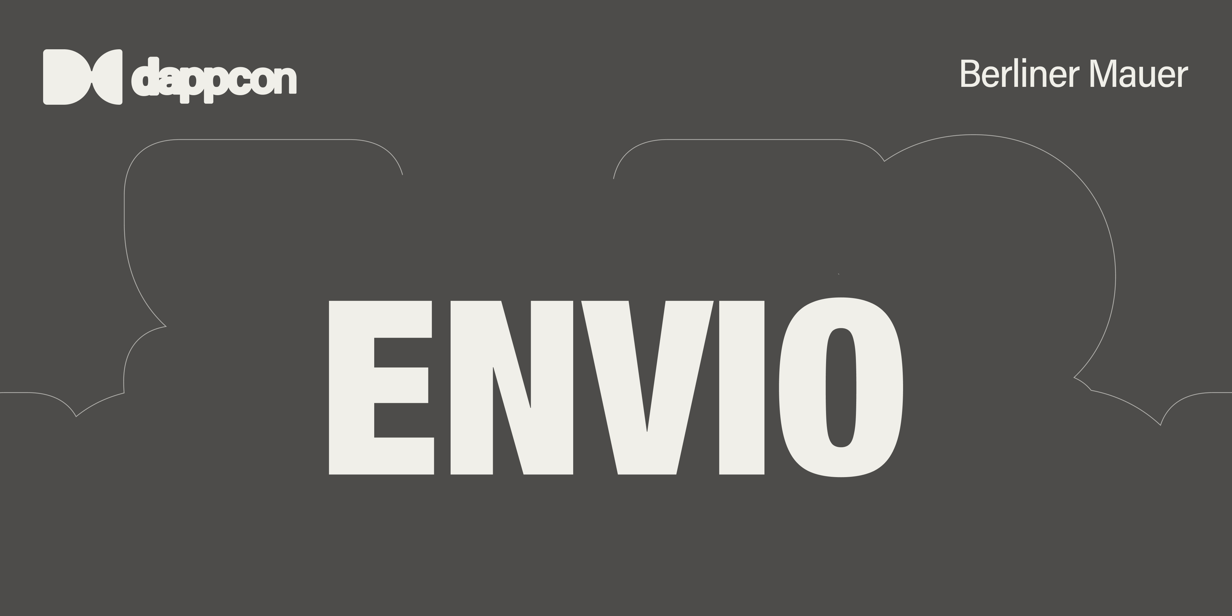DappCon Berliner Mauer banner featuring Envio as a sponsor